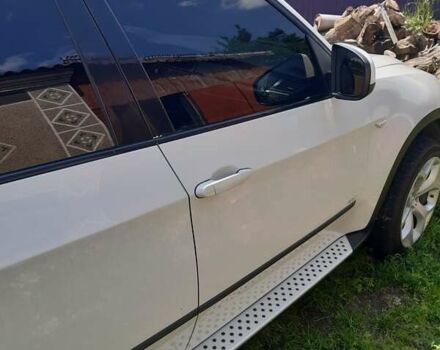 Белый БМВ Х5, объемом двигателя 4.8 л и пробегом 360 тыс. км за 7500 $, фото 2 на Automoto.ua