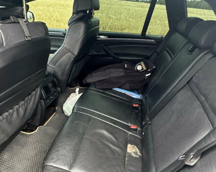 Белый БМВ Х5, объемом двигателя 3 л и пробегом 370 тыс. км за 15200 $, фото 9 на Automoto.ua