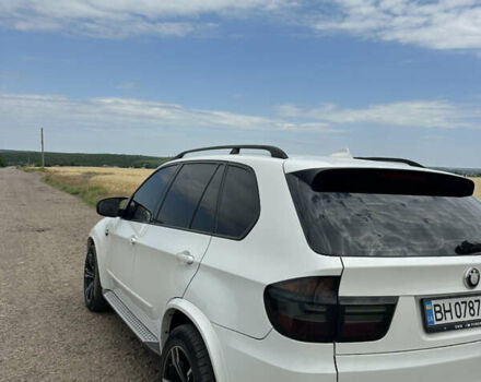 Белый БМВ Х5, объемом двигателя 3 л и пробегом 370 тыс. км за 15200 $, фото 2 на Automoto.ua