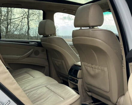 БМВ Х5 2007 в Ровно на Automoto.ua Белый БМВ Х5, объемом двигателя 3 л и пробегом 288 тыс. км за 8999 $, фото 13 на Automoto.ua