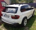 Белый БМВ Х5, объемом двигателя 4.8 л и пробегом 360 тыс. км за 7500 $, фото 5 на Automoto.ua