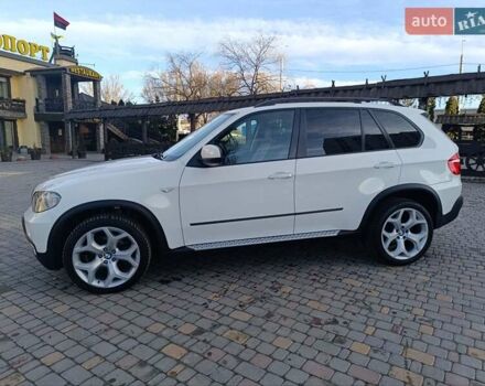 Белый БМВ Х5, объемом двигателя 3 л и пробегом 314 тыс. км за 17800 $, фото 4 на Automoto.ua