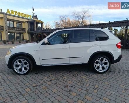 Белый БМВ Х5, объемом двигателя 3 л и пробегом 314 тыс. км за 17800 $, фото 5 на Automoto.ua