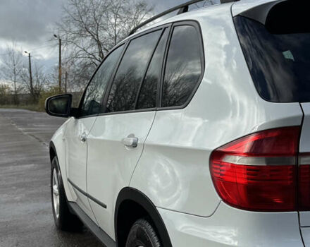 БМВ Х5 2007 в Ровно на Automoto.ua Белый БМВ Х5, объемом двигателя 3 л и пробегом 288 тыс. км за 8999 $, фото 8 на Automoto.ua