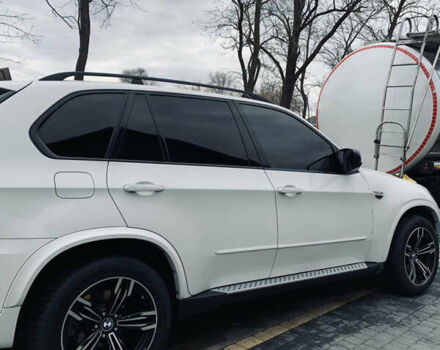 Белый БМВ Х5, объемом двигателя 3 л и пробегом 370 тыс. км за 15200 $, фото 10 на Automoto.ua