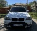 Белый БМВ Х5, объемом двигателя 3 л и пробегом 192 тыс. км за 9700 $, фото 1 на Automoto.ua