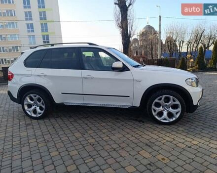 Белый БМВ Х5, объемом двигателя 3 л и пробегом 314 тыс. км за 17800 $, фото 15 на Automoto.ua