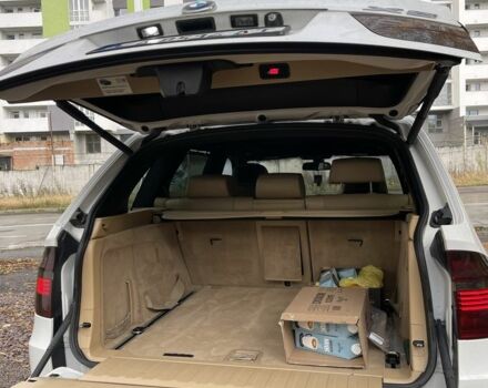 Белый БМВ Х5, объемом двигателя 4.8 л и пробегом 231 тыс. км за 9300 $, фото 10 на Automoto.ua