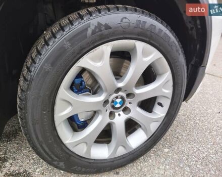 Белый БМВ Х5, объемом двигателя 3 л и пробегом 314 тыс. км за 14699 $, фото 56 на Automoto.ua