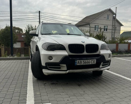Белый БМВ Х5, объемом двигателя 3 л и пробегом 336 тыс. км за 9500 $, фото 3 на Automoto.ua