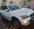 Белый БМВ Х5, объемом двигателя 3 л и пробегом 240 тыс. км за 11500 $, фото 2 на Automoto.ua