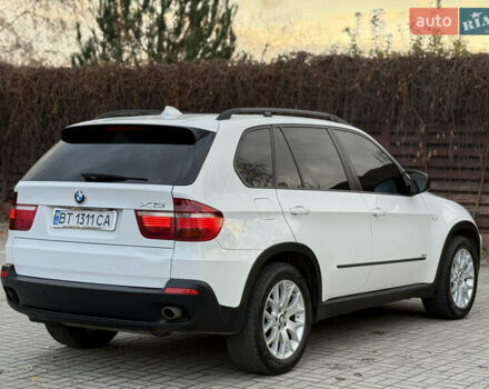 Белый БМВ Х5, объемом двигателя 3 л и пробегом 285 тыс. км за 10800 $, фото 5 на Automoto.ua