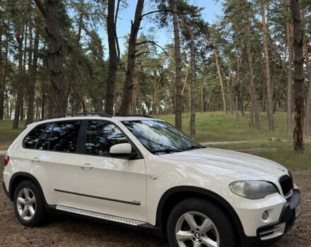 Белый БМВ Х5, объемом двигателя 3 л и пробегом 288 тыс. км за 11999 $, фото 2 на Automoto.ua