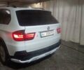 Белый БМВ Х5, объемом двигателя 3 л и пробегом 328 тыс. км за 12500 $, фото 5 на Automoto.ua