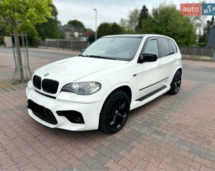Белый БМВ Х5, объемом двигателя 2.99 л и пробегом 385 тыс. км за 15300 $, фото 2 на Automoto.ua