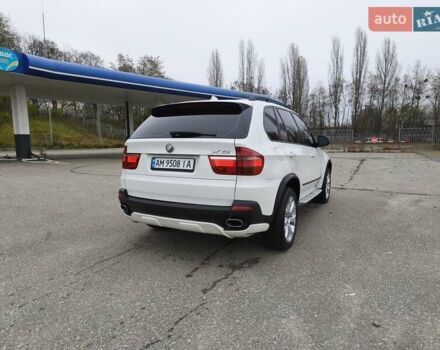 Белый БМВ Х5, объемом двигателя 3 л и пробегом 314 тыс. км за 14699 $, фото 63 на Automoto.ua