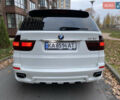 Белый БМВ Х5, объемом двигателя 4.8 л и пробегом 232 тыс. км за 11000 $, фото 10 на Automoto.ua