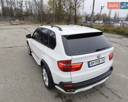 Белый БМВ Х5, объемом двигателя 3 л и пробегом 314 тыс. км за 14699 $, фото 52 на Automoto.ua