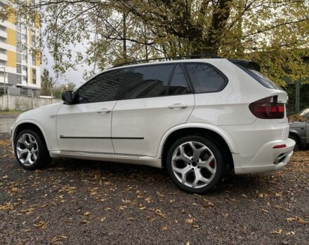 Белый БМВ Х5, объемом двигателя 4.8 л и пробегом 231 тыс. км за 9300 $, фото 9 на Automoto.ua