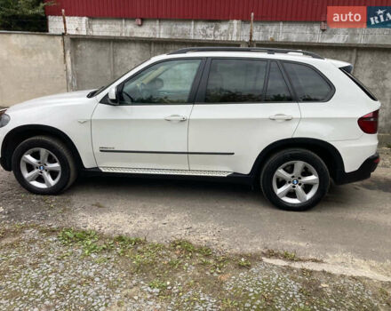 Белый БМВ Х5, объемом двигателя 3 л и пробегом 315 тыс. км за 12800 $, фото 5 на Automoto.ua