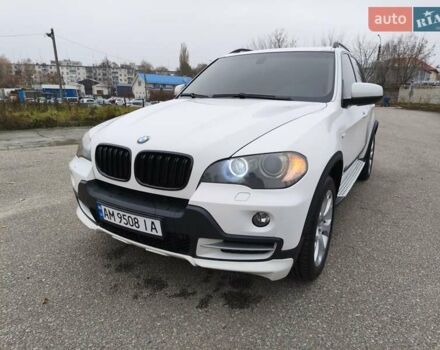 Белый БМВ Х5, объемом двигателя 3 л и пробегом 314 тыс. км за 14699 $, фото 46 на Automoto.ua