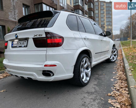 Белый БМВ Х5, объемом двигателя 4.8 л и пробегом 232 тыс. км за 11000 $, фото 32 на Automoto.ua