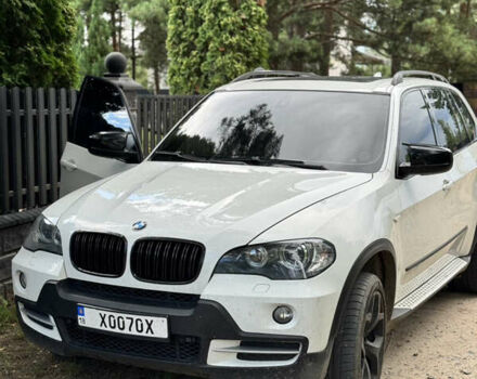 Білий БМВ Х5, об'ємом двигуна 2.99 л та пробігом 307 тис. км за 15000 $, фото 4 на Automoto.ua