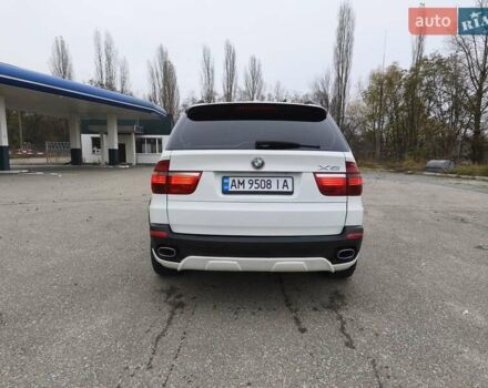 Белый БМВ Х5, объемом двигателя 3 л и пробегом 314 тыс. км за 14699 $, фото 62 на Automoto.ua