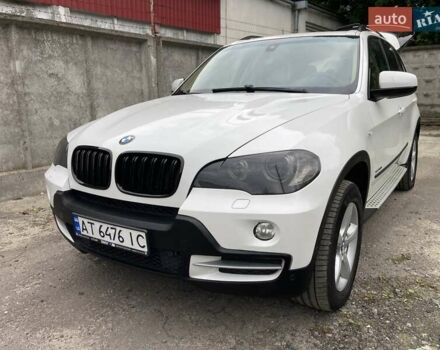 Белый БМВ Х5, объемом двигателя 3 л и пробегом 315 тыс. км за 11500 $, фото 1 на Automoto.ua