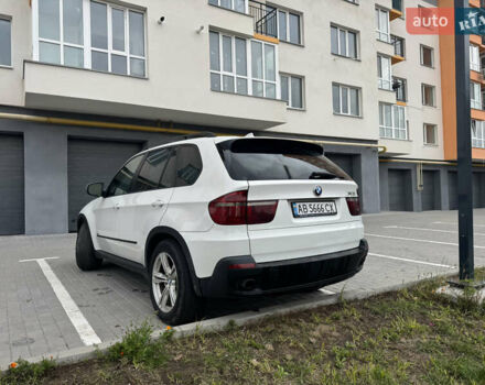 Белый БМВ Х5, объемом двигателя 3 л и пробегом 336 тыс. км за 9500 $, фото 8 на Automoto.ua