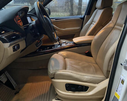 Белый БМВ Х5, объемом двигателя 4.8 л и пробегом 232 тыс. км за 11000 $, фото 51 на Automoto.ua