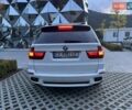 Белый БМВ Х5, объемом двигателя 3 л и пробегом 396 тыс. км за 15400 $, фото 8 на Automoto.ua