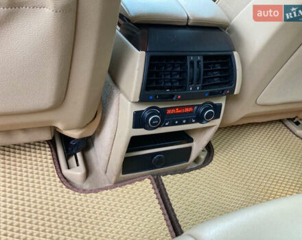 Белый БМВ Х5, объемом двигателя 3 л и пробегом 315 тыс. км за 12800 $, фото 19 на Automoto.ua