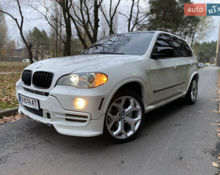 Белый БМВ Х5, объемом двигателя 4.8 л и пробегом 232 тыс. км за 11000 $, фото 18 на Automoto.ua