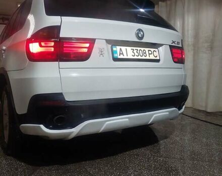 Белый БМВ Х5, объемом двигателя 3 л и пробегом 328 тыс. км за 12500 $, фото 34 на Automoto.ua