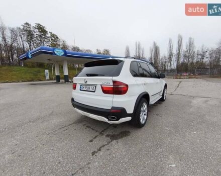 Белый БМВ Х5, объемом двигателя 3 л и пробегом 314 тыс. км за 14699 $, фото 18 на Automoto.ua