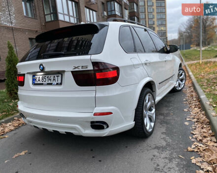 Белый БМВ Х5, объемом двигателя 4.8 л и пробегом 232 тыс. км за 11000 $, фото 31 на Automoto.ua