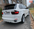 Белый БМВ Х5, объемом двигателя 4.8 л и пробегом 232 тыс. км за 11000 $, фото 31 на Automoto.ua