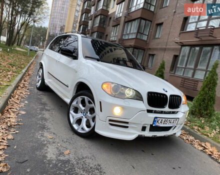 Белый БМВ Х5, объемом двигателя 4.8 л и пробегом 232 тыс. км за 11000 $, фото 4 на Automoto.ua