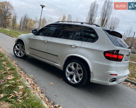 Белый БМВ Х5, объемом двигателя 4.8 л и пробегом 232 тыс. км за 11000 $, фото 15 на Automoto.ua