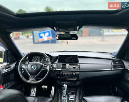 Белый БМВ Х5, объемом двигателя 2.99 л и пробегом 385 тыс. км за 15300 $, фото 7 на Automoto.ua