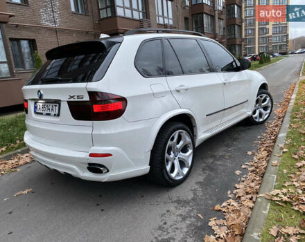 Белый БМВ Х5, объемом двигателя 4.8 л и пробегом 232 тыс. км за 11000 $, фото 33 на Automoto.ua