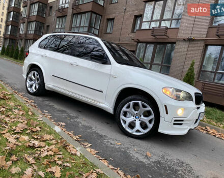 Белый БМВ Х5, объемом двигателя 4.8 л и пробегом 232 тыс. км за 11000 $, фото 8 на Automoto.ua