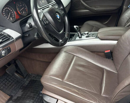 Белый БМВ Х5, объемом двигателя 2.99 л и пробегом 314 тыс. км за 14300 $, фото 24 на Automoto.ua