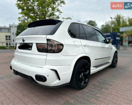 Белый БМВ Х5, объемом двигателя 2.99 л и пробегом 385 тыс. км за 15300 $, фото 6 на Automoto.ua