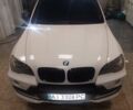 Белый БМВ Х5, объемом двигателя 3 л и пробегом 328 тыс. км за 12500 $, фото 7 на Automoto.ua