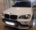 Белый БМВ Х5, объемом двигателя 3 л и пробегом 328 тыс. км за 12500 $, фото 36 на Automoto.ua