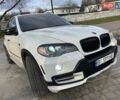 Белый БМВ Х5, объемом двигателя 4.8 л и пробегом 190 тыс. км за 9999 $, фото 1 на Automoto.ua