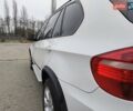 Белый БМВ Х5, объемом двигателя 3 л и пробегом 314 тыс. км за 14699 $, фото 43 на Automoto.ua