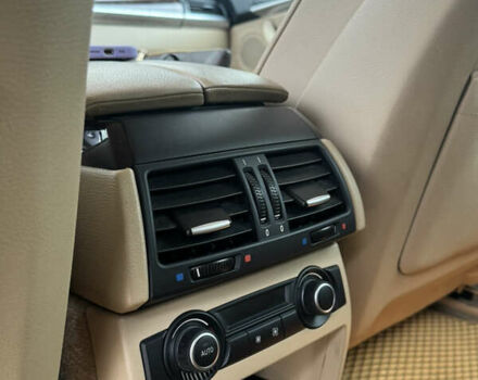 Белый БМВ Х5, объемом двигателя 3 л и пробегом 336 тыс. км за 9500 $, фото 14 на Automoto.ua